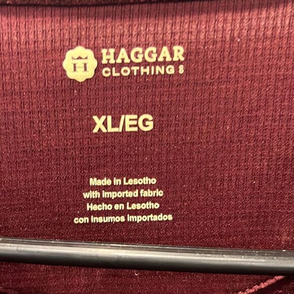 Haggar Men’s Shirt - pullover - XL - polyester- Red/Black - Picture 2 of 9